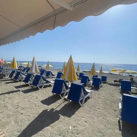 Neridabeachhomes 17 דירה *